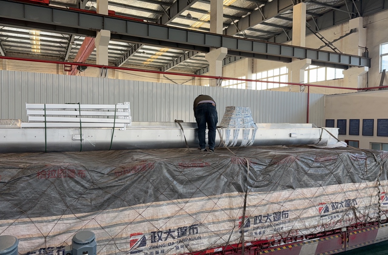 Náš dopravníkový systém bol odoslaný do Chengdu!